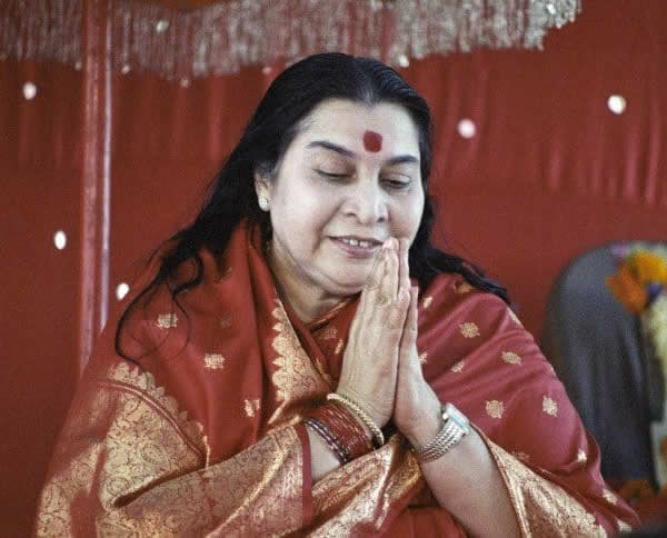 Shri Mataji Nirmala Devi fondatoarea Sahaja Yoga